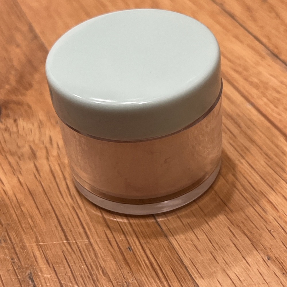 Clinique Blended Face Powder Transparency Neutral .15oz Travel Size NOS - Picture 2 of 3